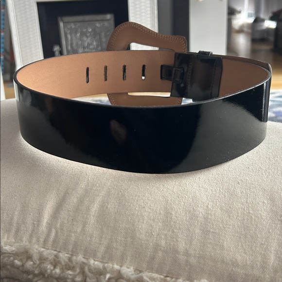 PINKO PATENT LEATHER BELT (Vintage) - Picture 3 of 7